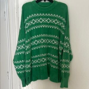 Aerie Green and White Crewneck Sweater